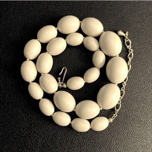 Vintage Acrylic Necklace Bead Cream Gold Tone Hook Clasp Chain